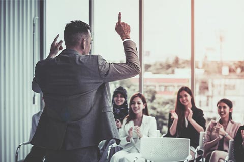 联系我们陕西冠城广告文化传媒有限公司1