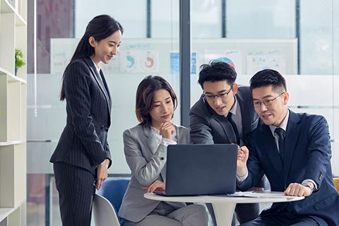 联系我们陕西冠城广告文化传媒有限公司1